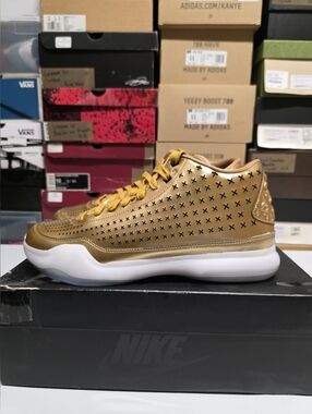 Nike Kobe X Mid EXT Metallic Gold 802366-700 Liquid Gold Men's Sneaker SZ 11.5